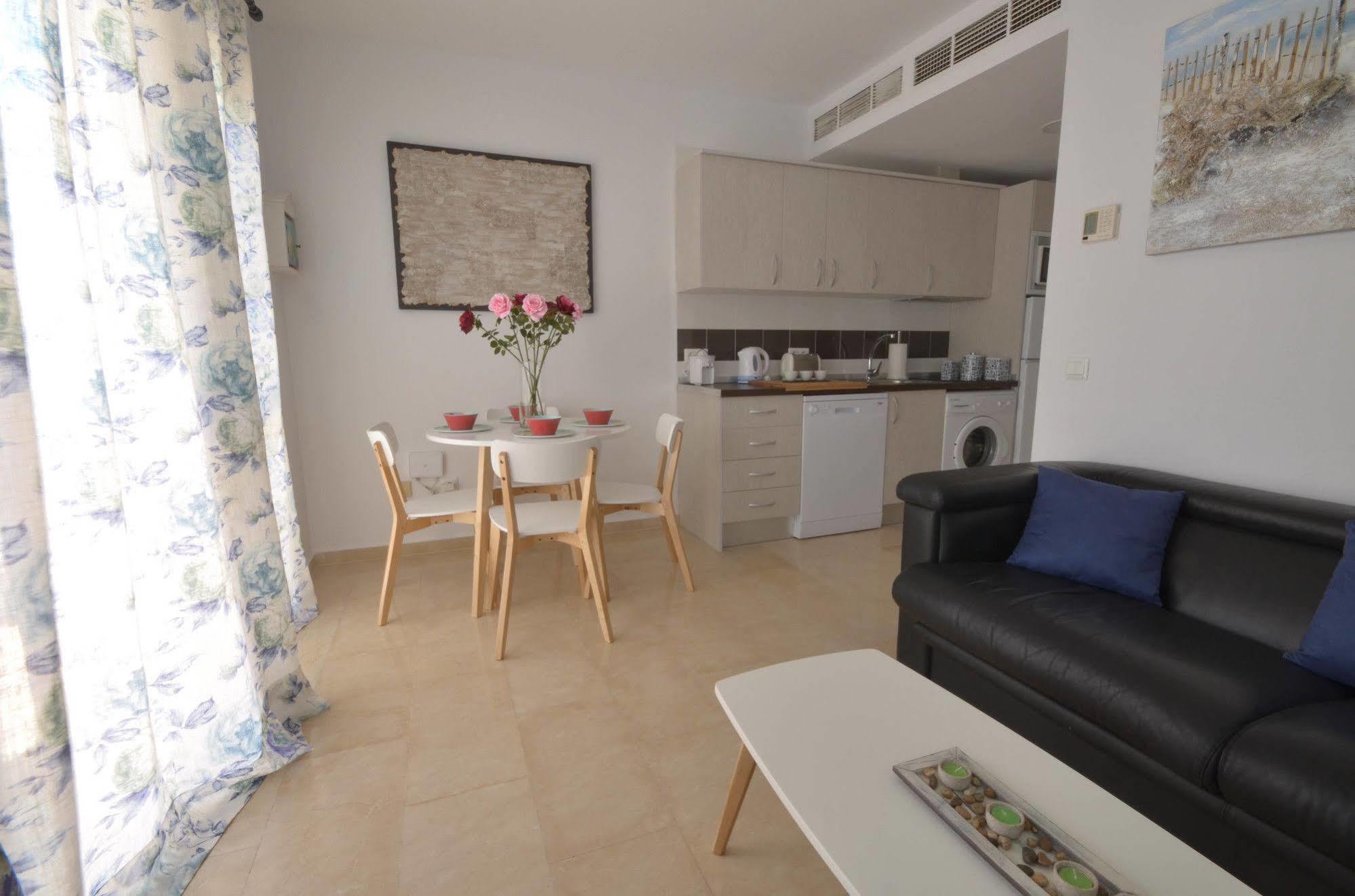 Galindo Beach El Saladillo Estepona Luaran gambar
