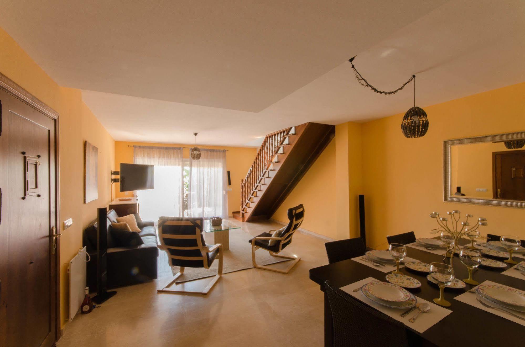 Galindo Beach El Saladillo Estepona Luaran gambar